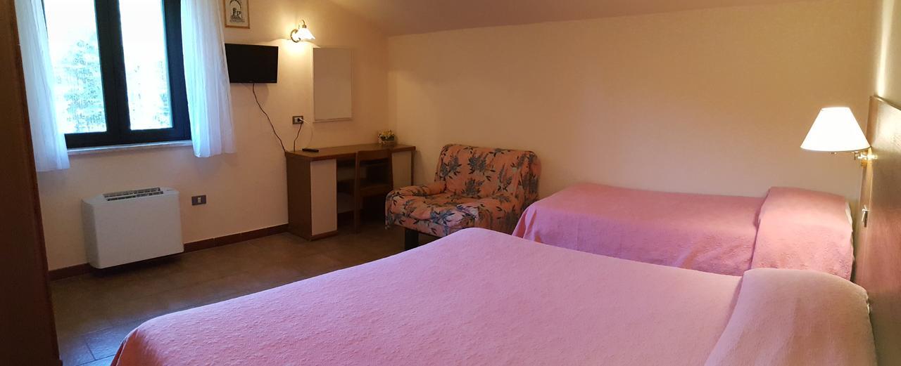 Hotel del Lago Ampollino Caprara  Esterno foto