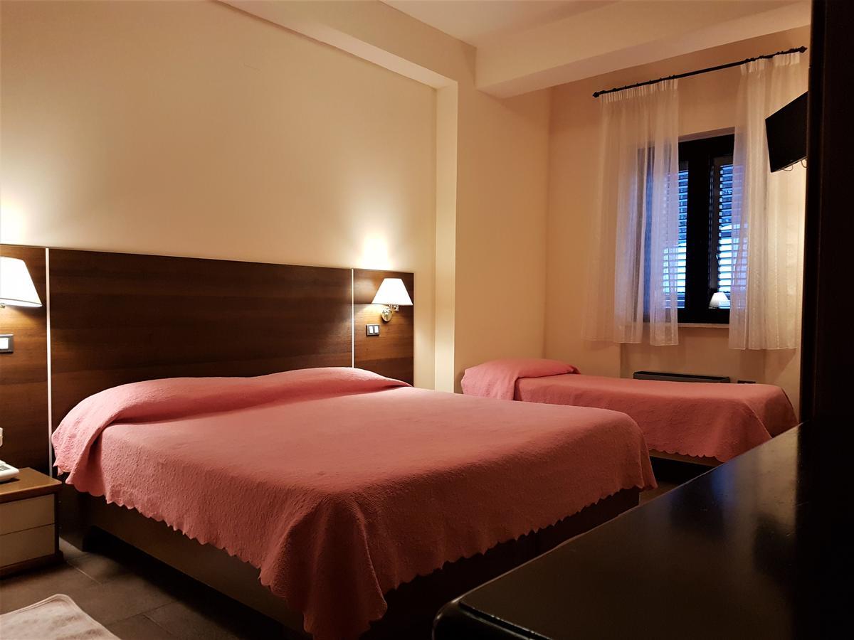 Hotel del Lago Ampollino Caprara  Esterno foto